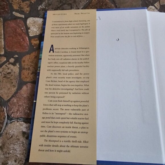 First Edition Hardcover Novel The Moonpool By P.T. Deutermann - Picture 4 of 6